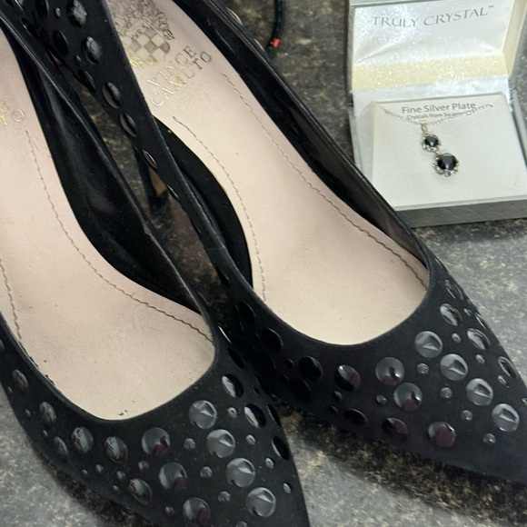 Vince Camuto High Heels Size 8 - Picture 5 of 9